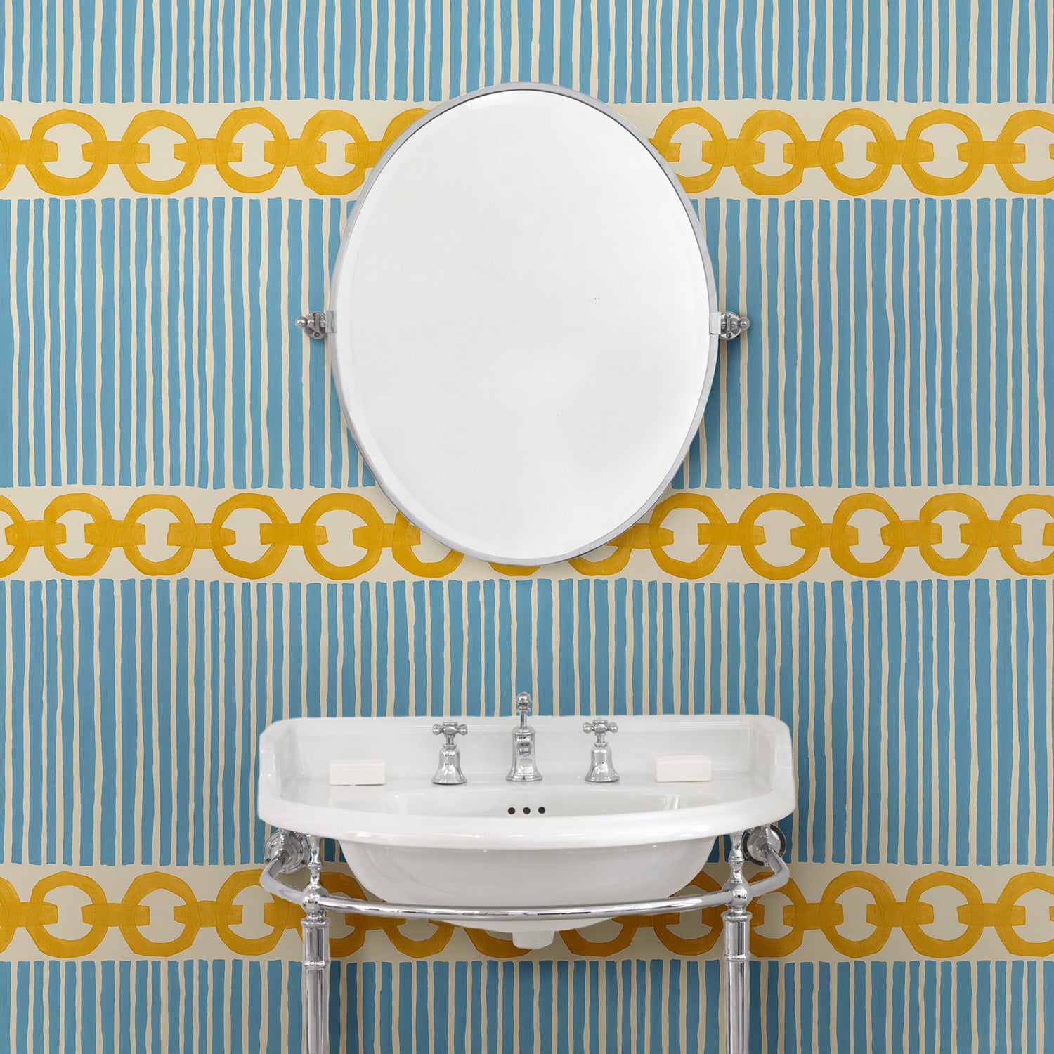 Cloakroom with a chain-link wallpaper with different-sized blue and yellow stripes.