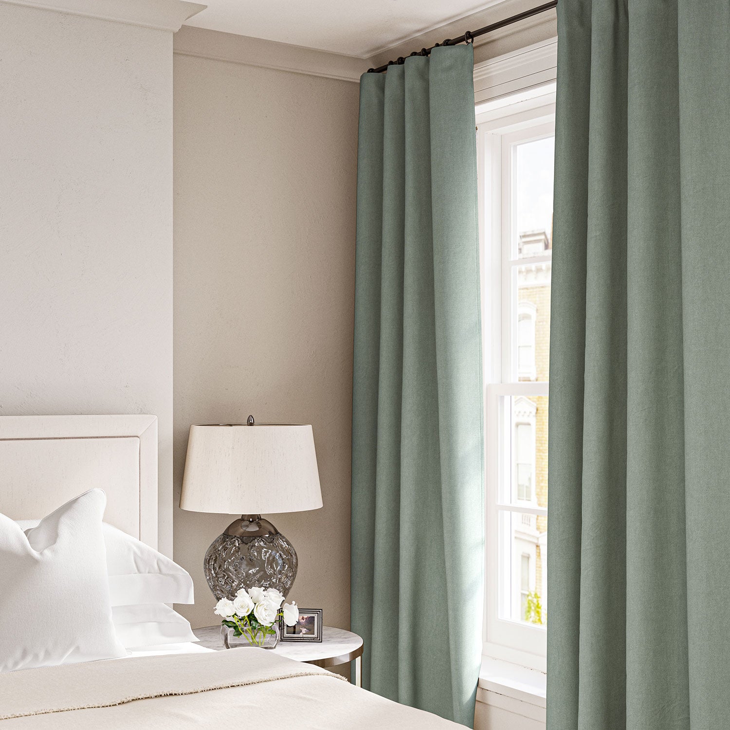 Linen curtain in Seagrass