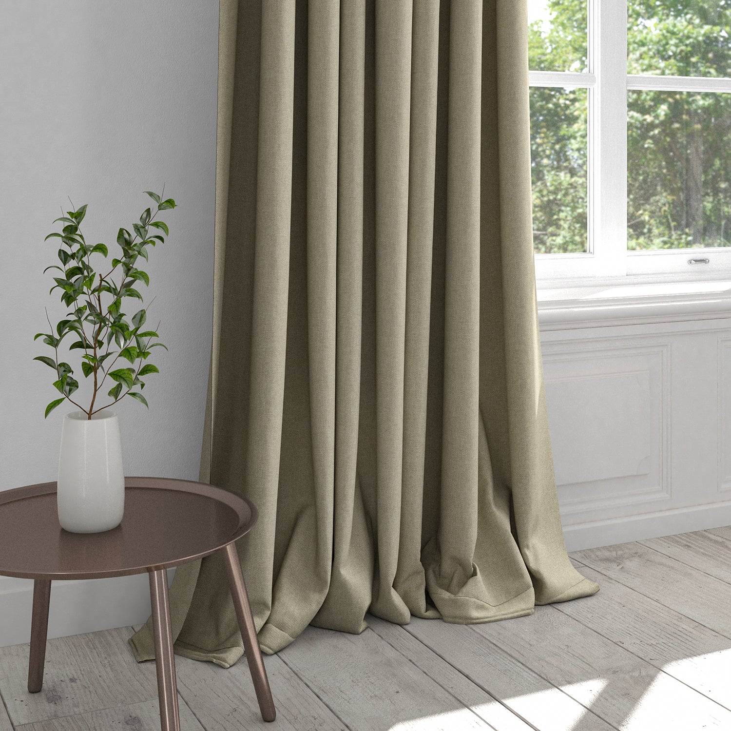 Curtain in a neutral plain cotton fabric