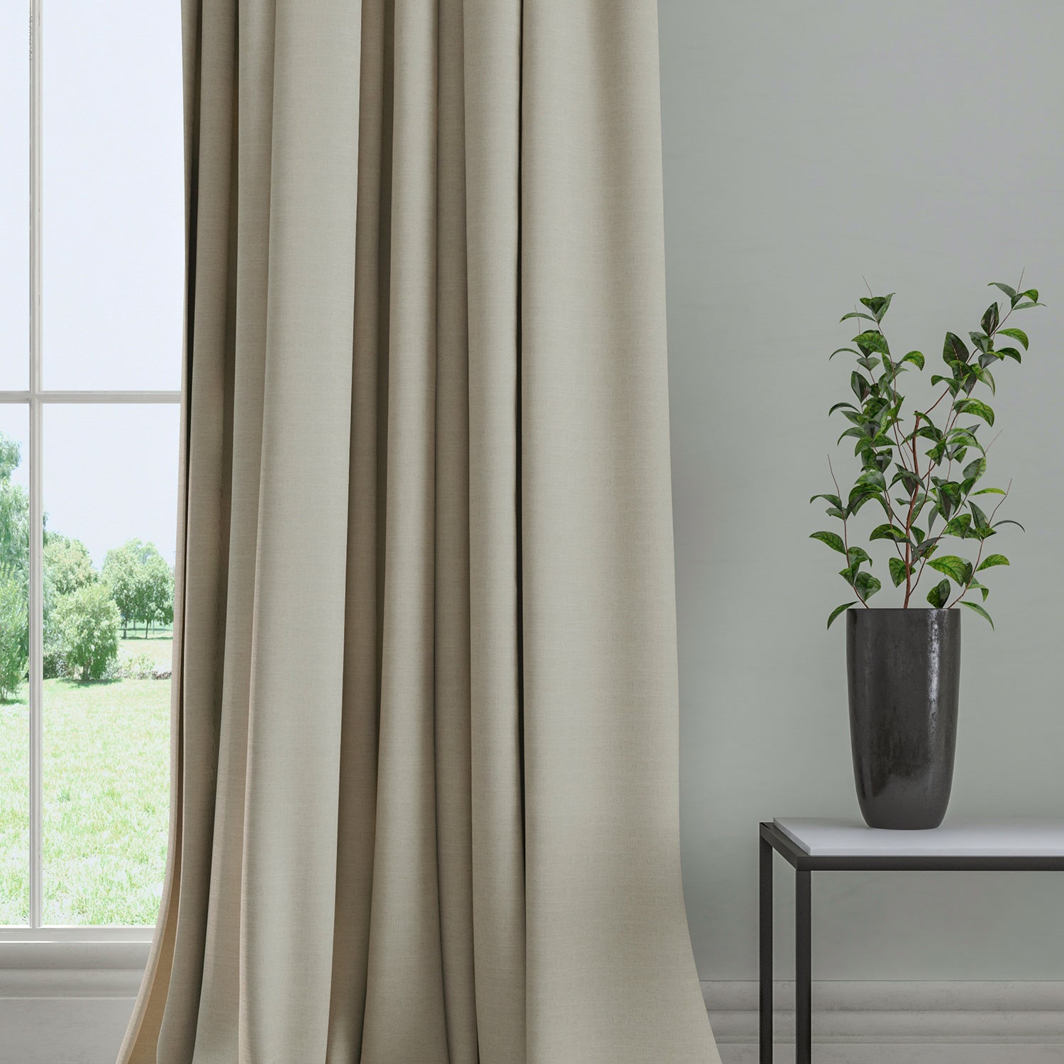 Curtain in a plain fabric, colour Fawn.