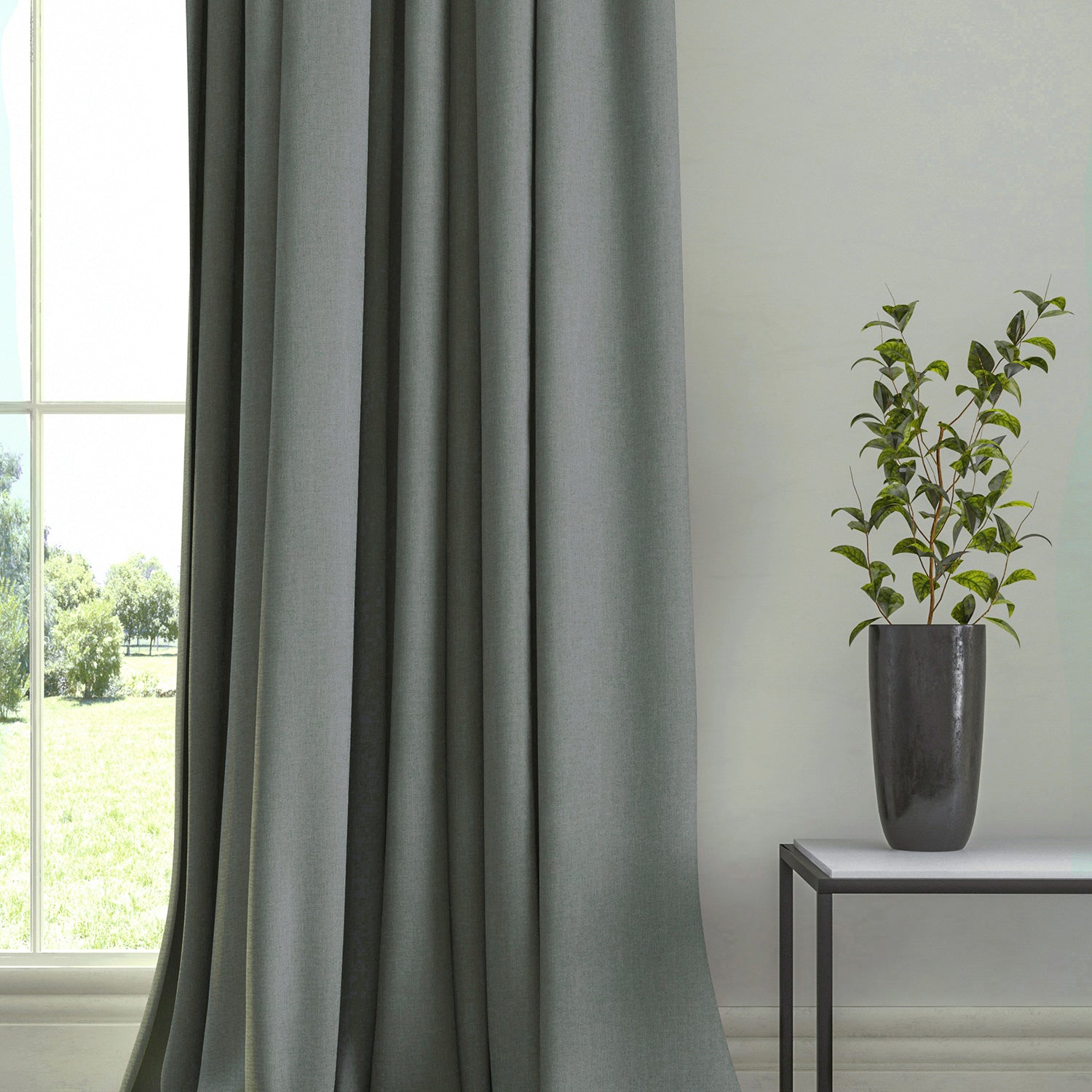 Curtain in a plain fabric, colour Ash.