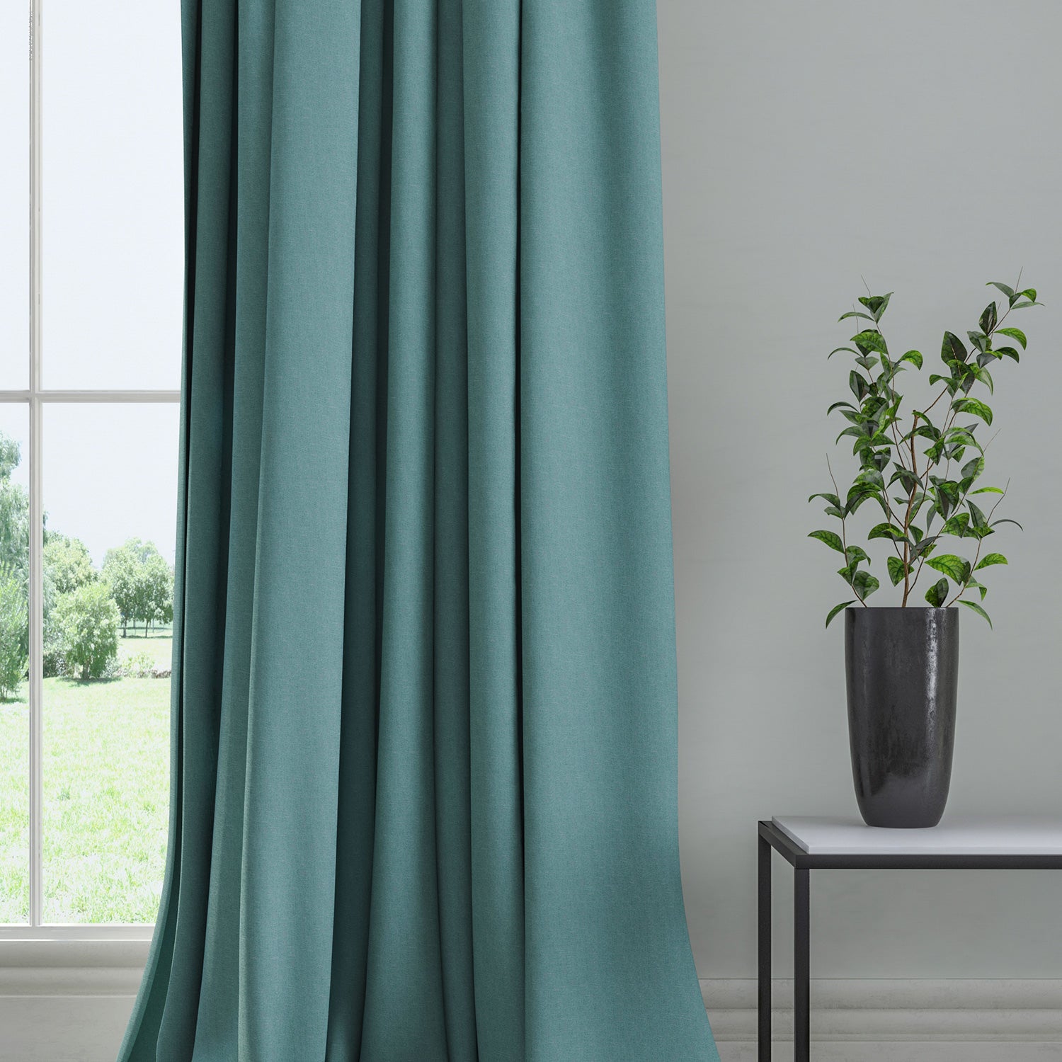 Curtain in a plain fabric, colour Oxford Blue.