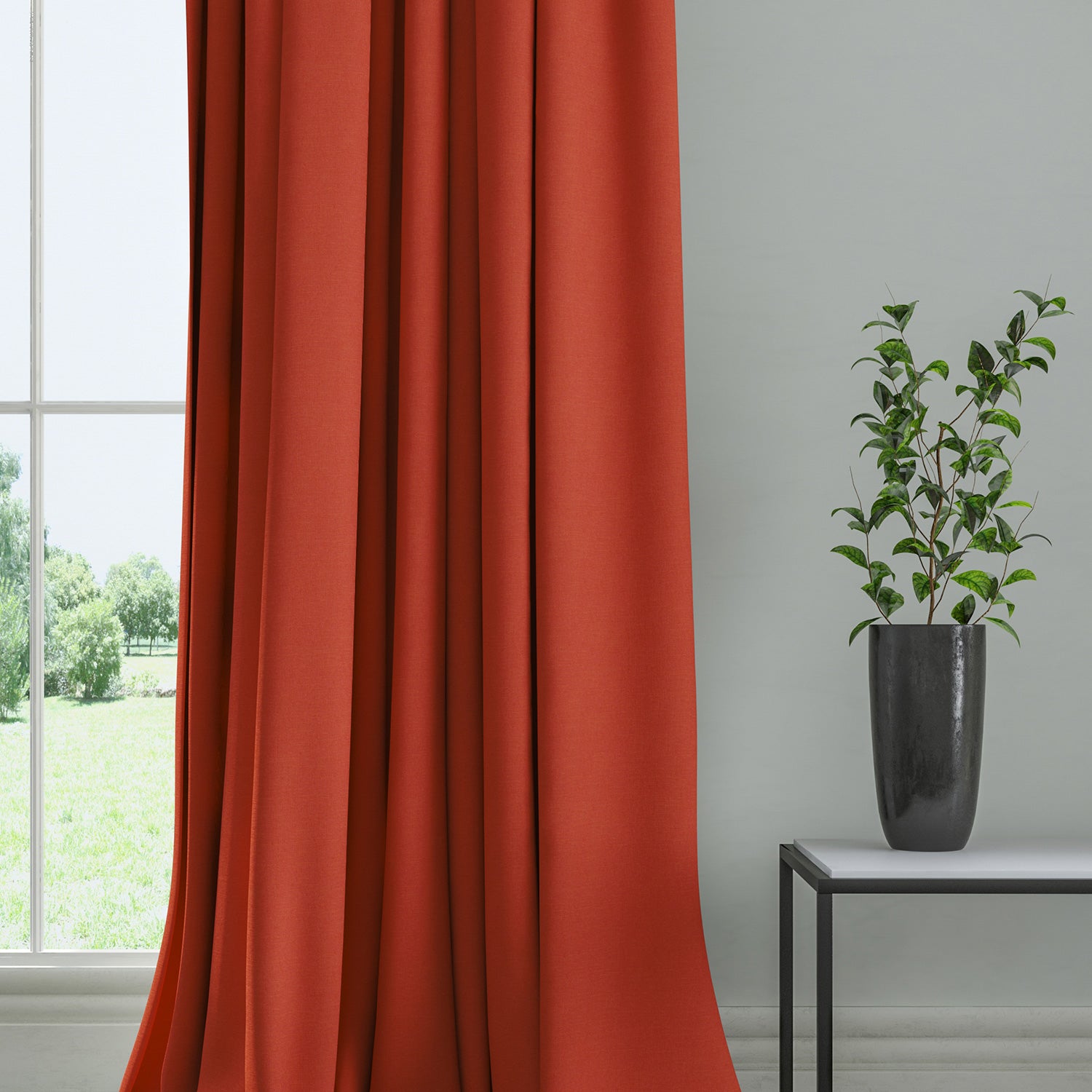 Curtain in a plain fabric, colour Pepper.