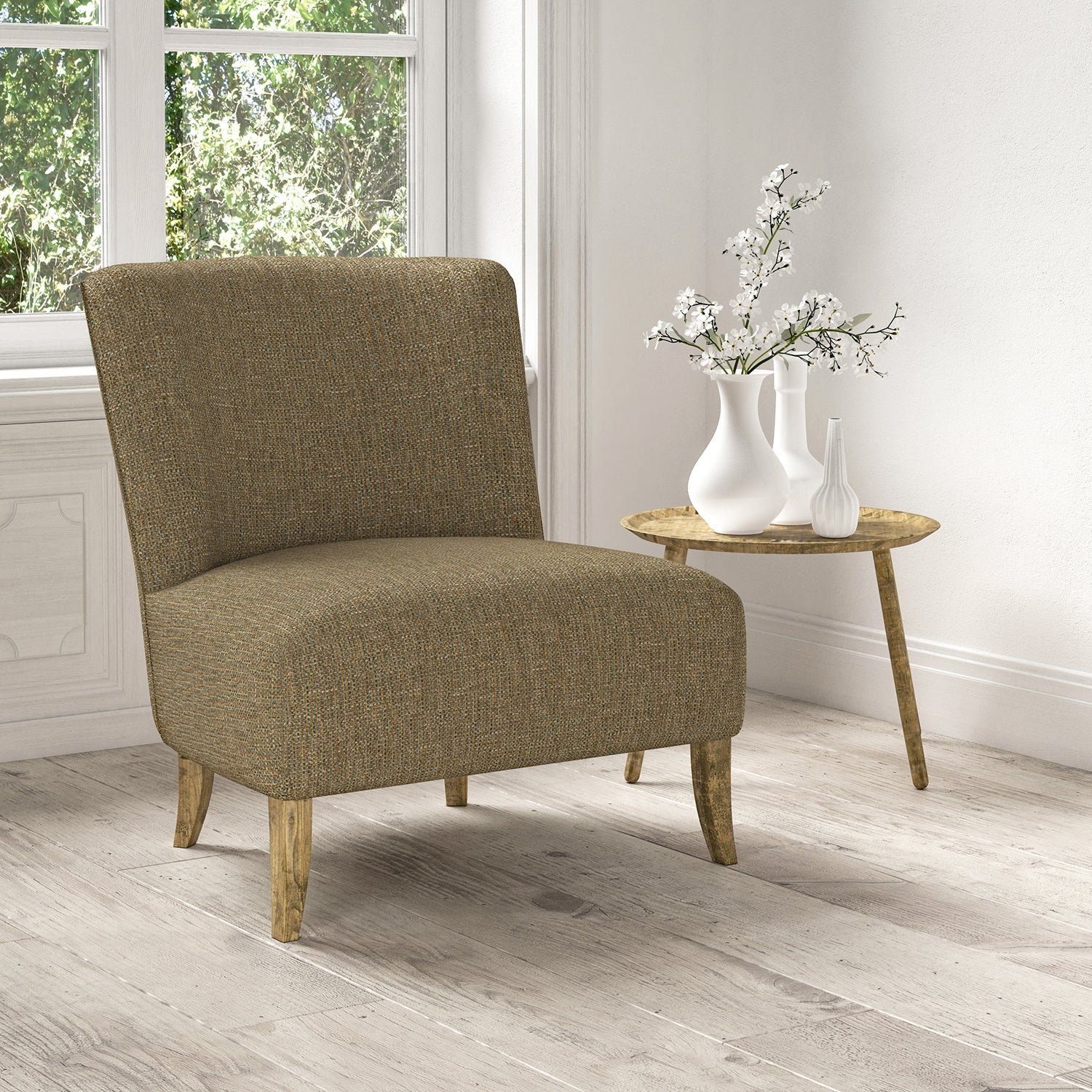 Chair upholstered in a stain resistant multicoloured fabric with a tweed design