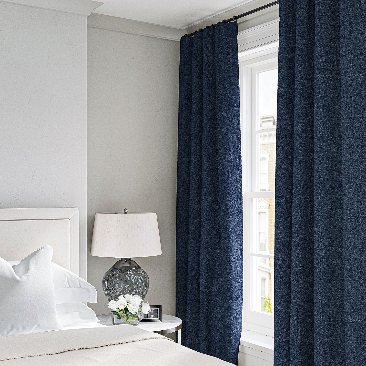 Curtain in a boucle fabric in Indigo