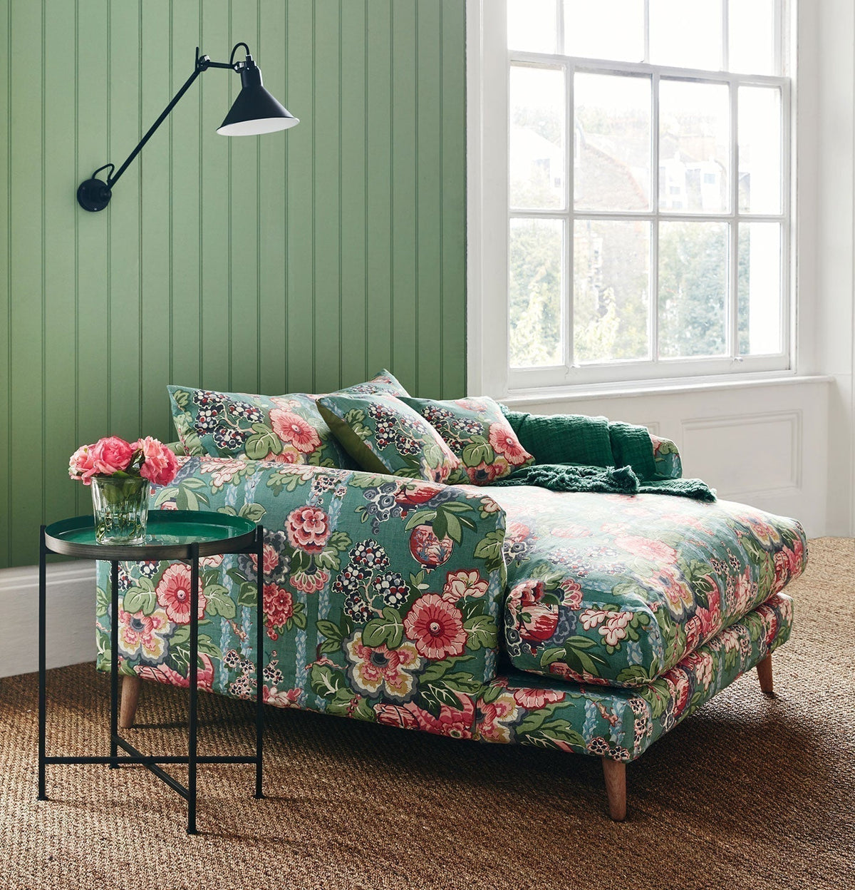 How to Choose the Perfect Armchair for Unmatched Interior Character