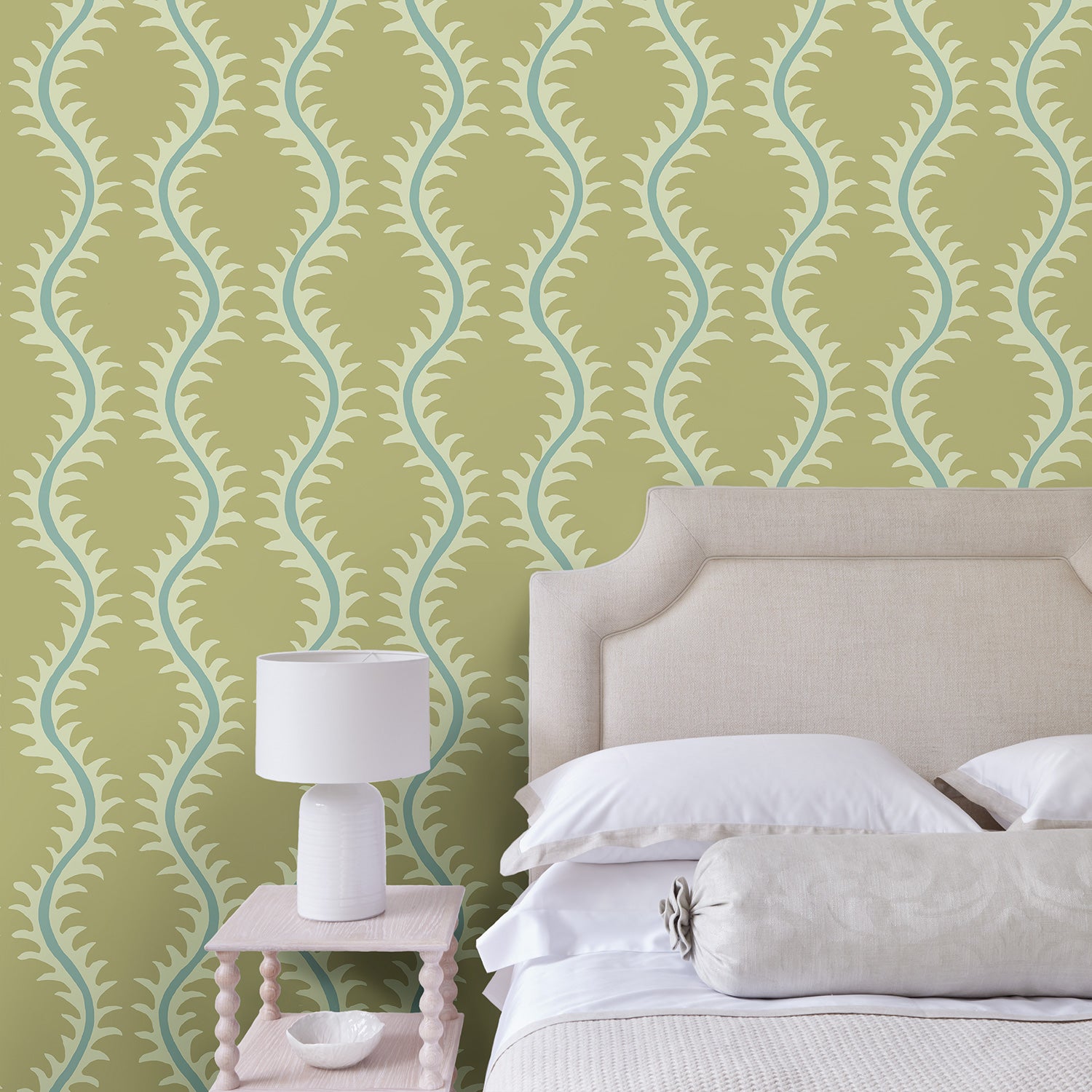 Luxurious wallpaper featuring stylised ferns and wavy lines in yellow and blue.