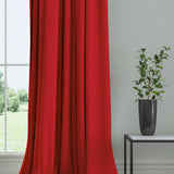 Curtain in a plain fabric, colour Crimson.